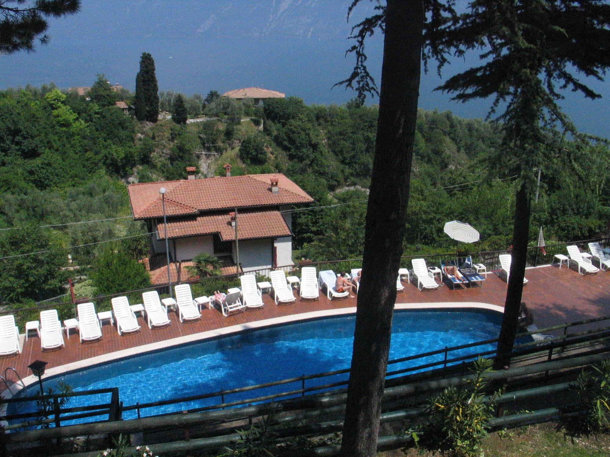Residence Oasi Limone sul Garda Exterior foto
